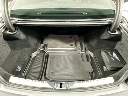 Certified 2024 Bentley Flying Spur W12 image 30