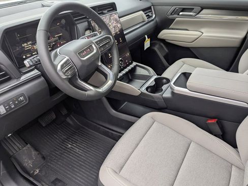 New 2026 GMC Terrain Elevation w/ LPO, Floor Liner Package image 12