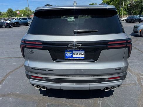 New 2026 Chevrolet Traverse Z71 w/ Driver Confidence Package AWD/4WD image 4