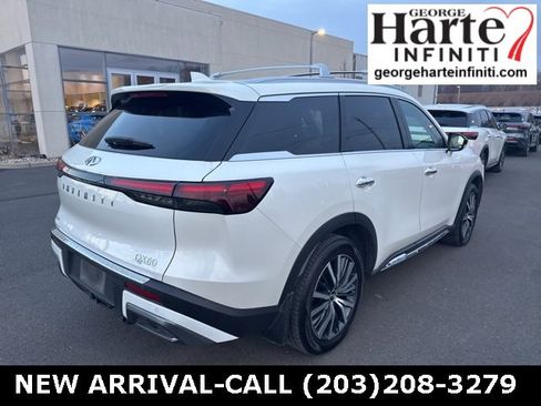 Certified 2023 INFINITI QX60 Sensory w/ Vision Package image 3