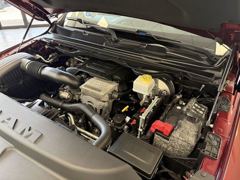 Used 2019 RAM 1500 Big Horn RWD image 18
