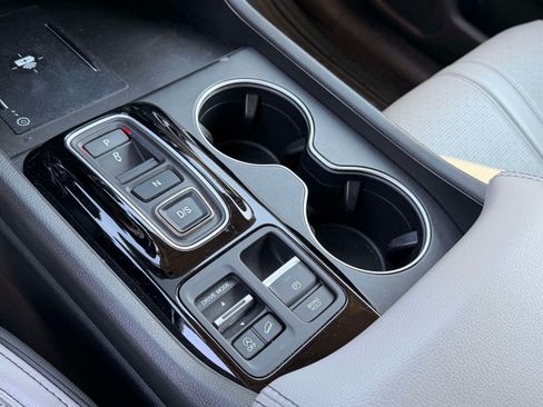 Used 2023 Honda Pilot Elite image 15