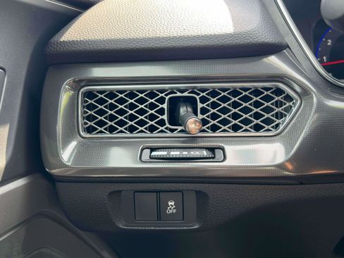 Used 2023 Acura Integra A-Spec image 17