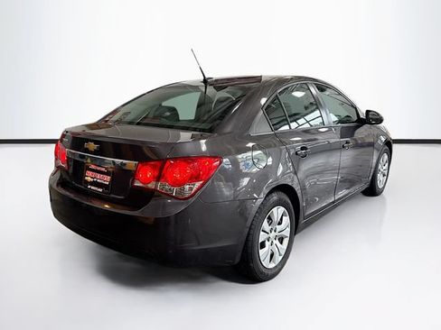 Used 2014 Chevrolet Cruze LS FWD image 4