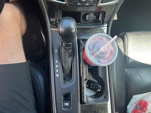 Used 2015 Buick LaCrosse Leather FWD image 7