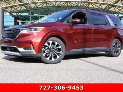 Used 2023 Kia Carnival EX