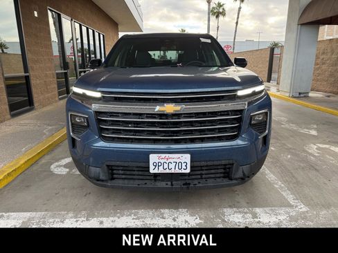 Certified 2025 Chevrolet Traverse LT image 5