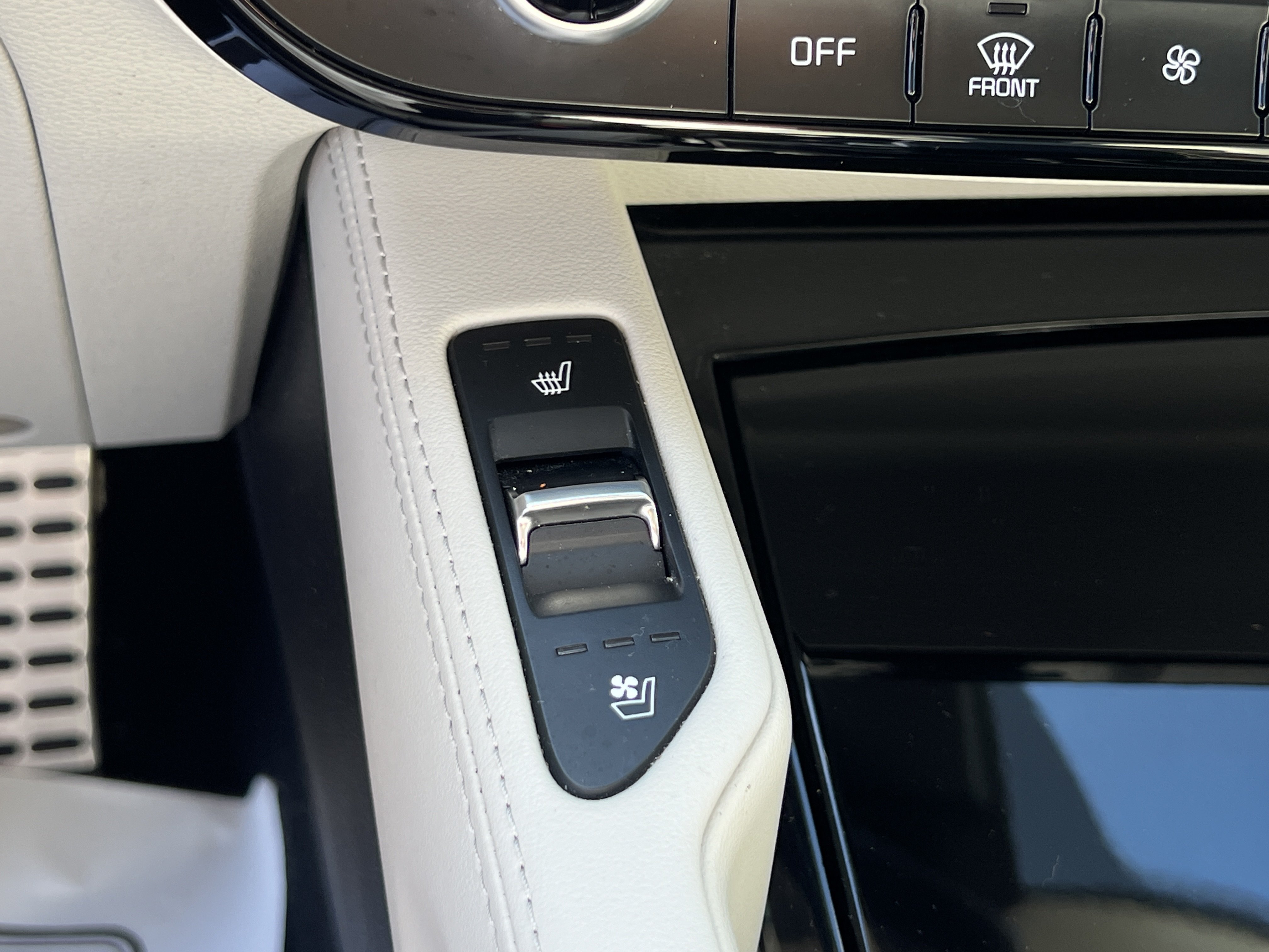 Used 2024 Kia Telluride SX AWD/4WD image 23
