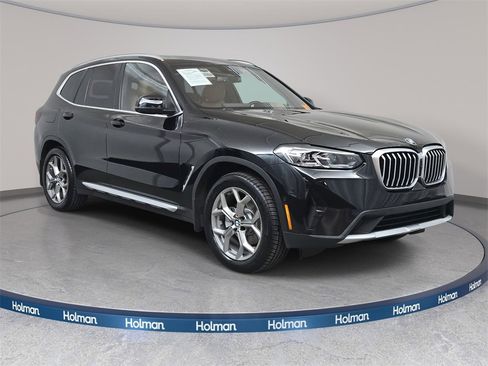 Used 2023 BMW X3 xDrive30i w/ Premium Package image 4