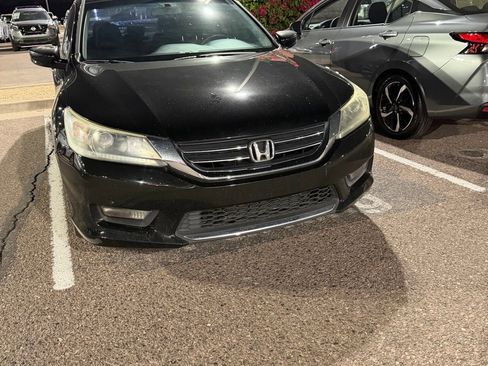 Used 2015 Honda Accord Sport image 14