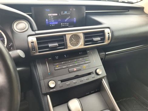 Used 2015 Lexus IS 250 image 18