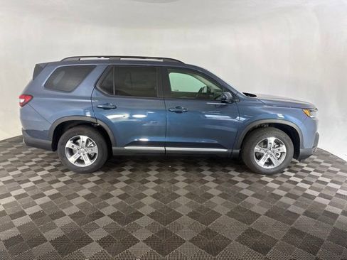 Certified 2026 Honda Pilot EX-L image 4