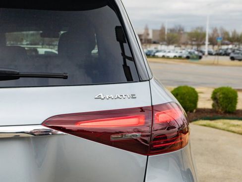 Certified 2024 Mercedes-Benz GLE 450 GLE 450 image 18