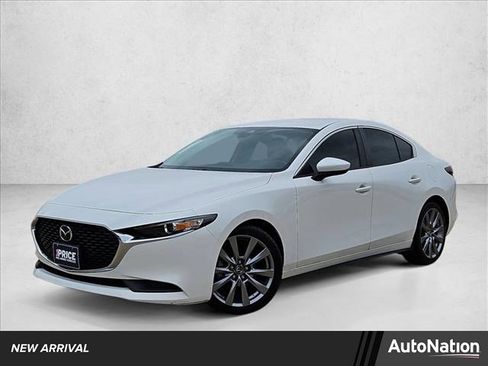 Used 2020 MAZDA MAZDA3 Sedan w/ Select Package image 1