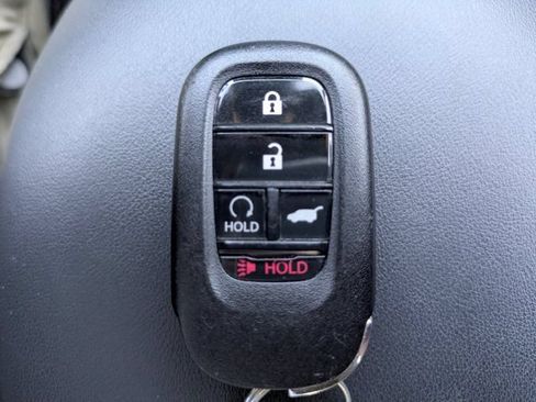 Used 2024 Honda HR-V Sport image 28