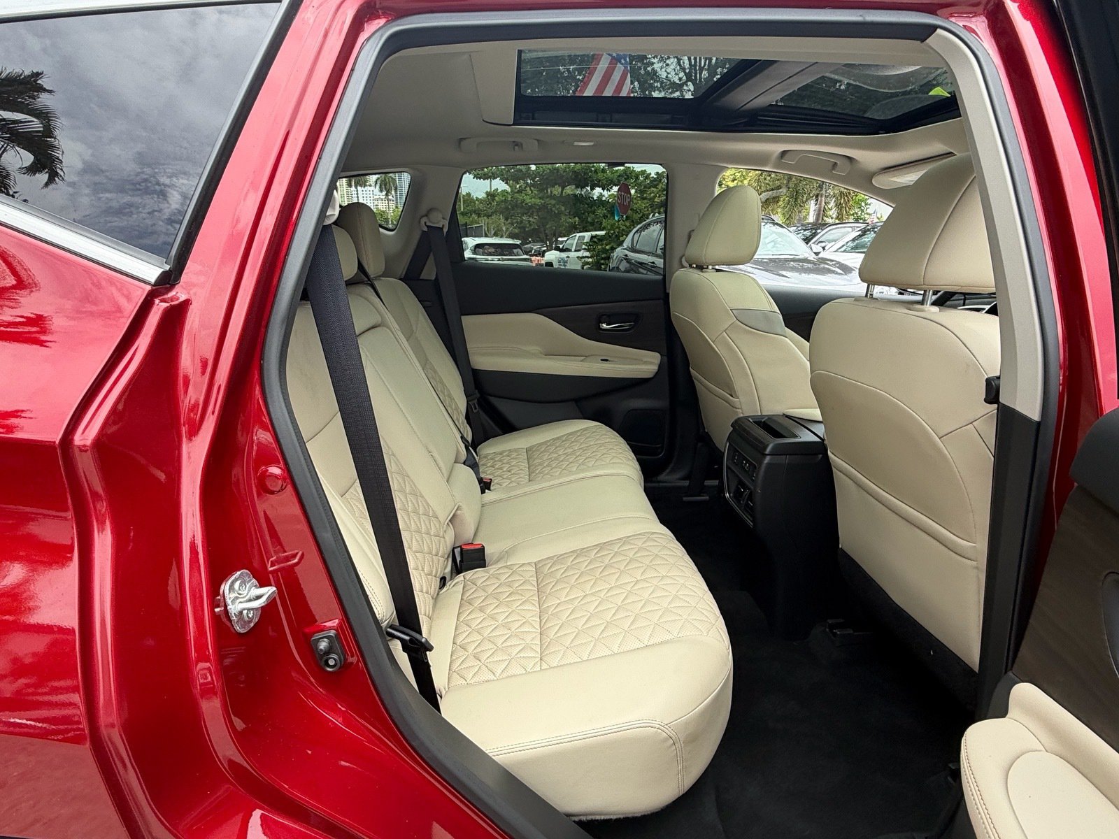 Certified 2023 Nissan Murano Platinum w/ Cargo Package AWD/4WD image 17