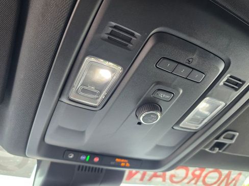 Used 2024 Chevrolet Tahoe LT AWD/4WD image 28