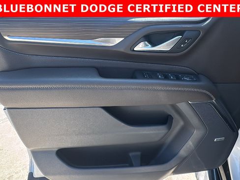 Used 2022 GMC Yukon Denali AWD/4WD image 12