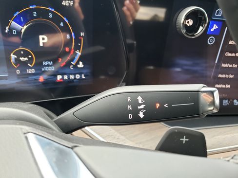 New 2026 Chevrolet Tahoe High Country w/ Sun And Tow Package image 20