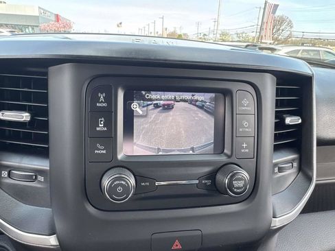 Used 2022 RAM 1500 Big Horn AWD/4WD image 21