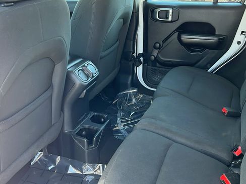 Used 2021 Jeep Wrangler Unlimited Sport AWD/4WD image 24