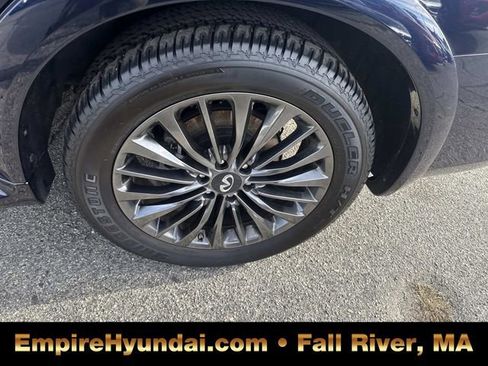 Used 2023 INFINITI QX80 Premium Select w/ Cargo Package image 15
