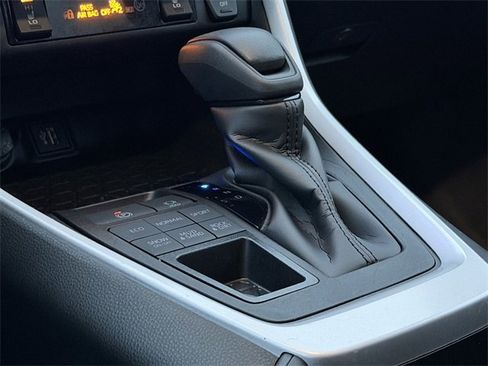 Used 2024 Toyota RAV4 XLE image 24