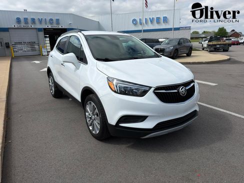 Used 2020 Buick Encore Preferred w/ Safety Package AWD/4WD image 1