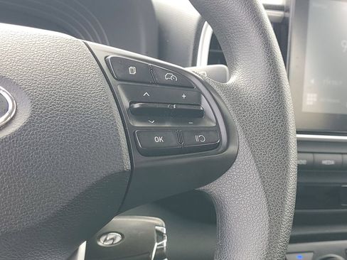 Used 2026 Hyundai Venue SE FWD image 21