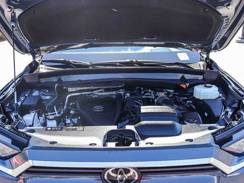 Certified 2026 Toyota Grand Highlander AWD Hybrid image 34