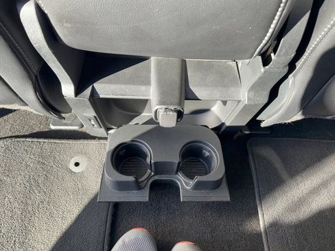 Certified 2019 Ford F150 Lariat image 29