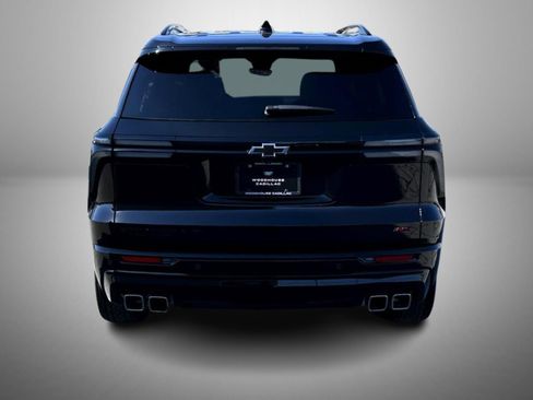Used 2025 Chevrolet Traverse RS w/ LPO, Floor Liner Package image 6