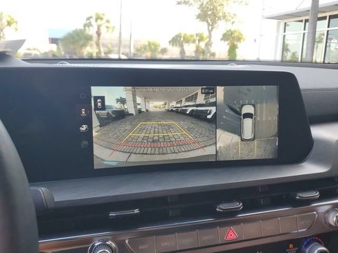 Certified 2025 Kia Telluride SX Prestige X-Line AWD/4WD image 25