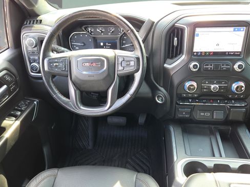 Used 2020 GMC Sierra 2500 AT4 w/ AT4 Premium Package AWD/4WD image 11