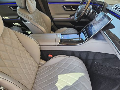 Certified 2023 Mercedes-Benz S 580 4MATIC Sedan image 11