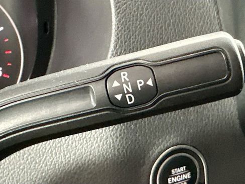 Used 2025 Mercedes-Benz Sprinter 2500 image 19