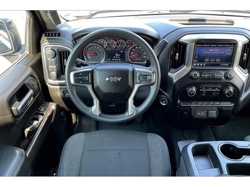 Used 2019 Chevrolet Silverado 1500 RST image 5