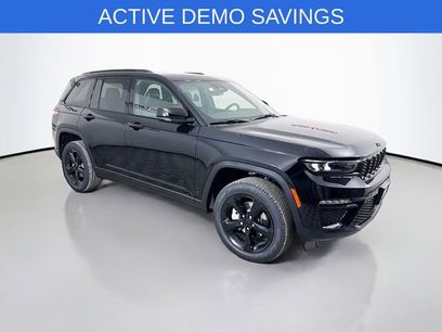 New 2025 Jeep Grand Cherokee Limited w/ Black Appearance Package