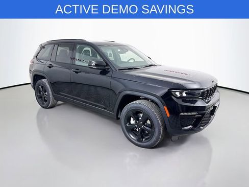New 2025 Jeep Grand Cherokee Limited w/ Black Appearance Package AWD/4WD image 1