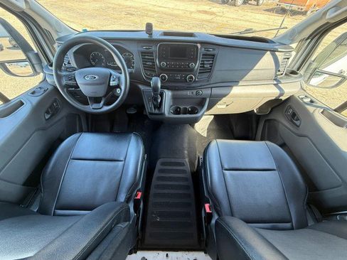 Used 2023 Ford Transit 250 Medium Roof image 15