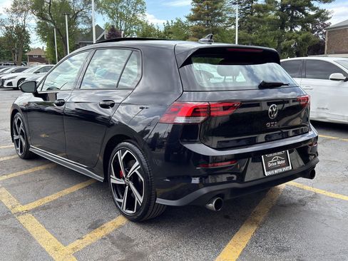Used 2024 Volkswagen GTI SE FWD image 5