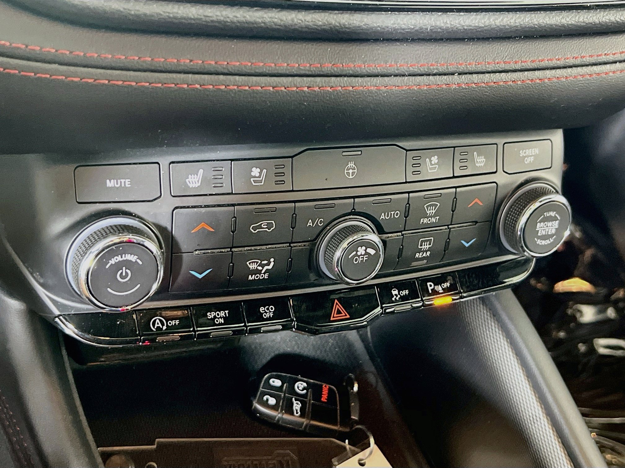 Used 2023 Dodge Durango GT AWD/4WD image 16