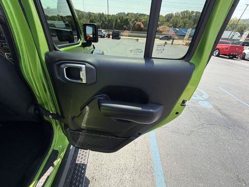Used 2019 Jeep Wrangler Unlimited Sport S AWD/4WD image 39