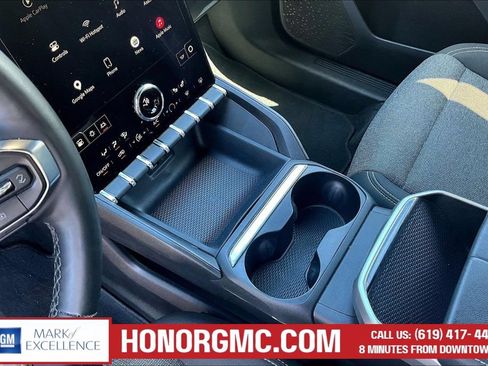 Used 2025 GMC Terrain Elevation AWD/4WD image 18