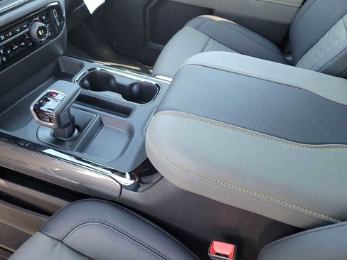 Certified 2025 Chevrolet Silverado 1500 ZR2 w/ Technology Package image 16