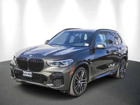 Used 2023 BMW X5 sDrive40i w/ Executive Package image 3