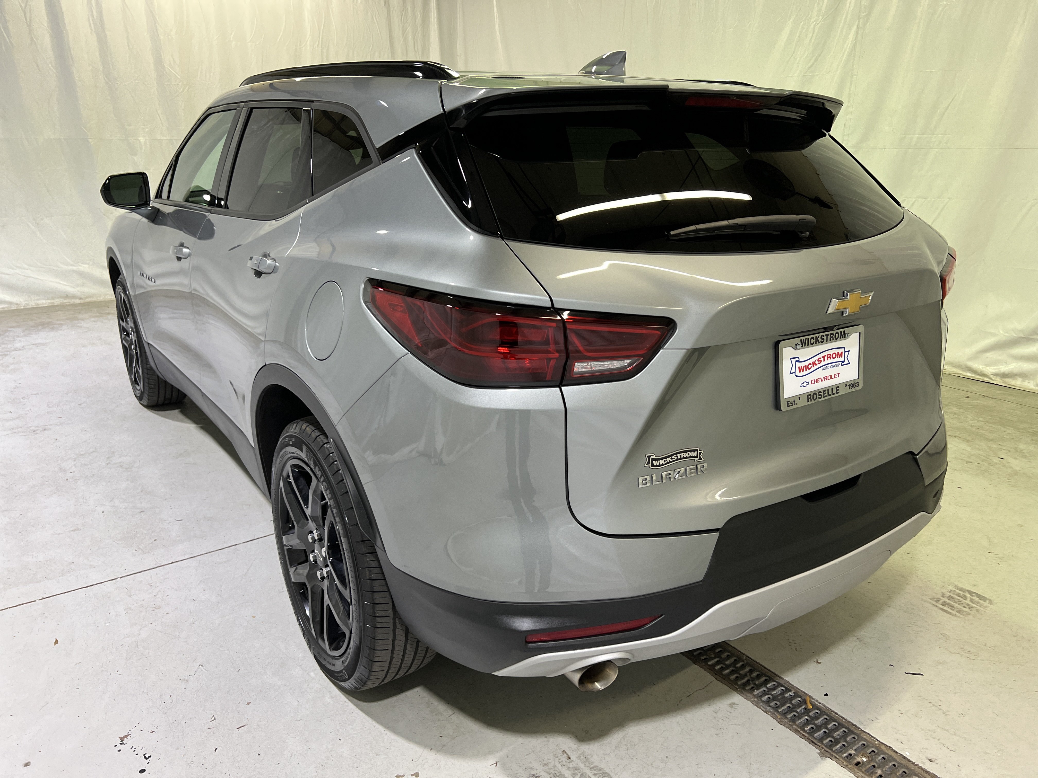 Used 2024 Chevrolet Blazer LT w/ Convenience Package FWD image 8