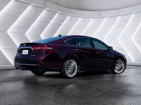 Used 2016 Toyota Avalon Limited FWD image 8