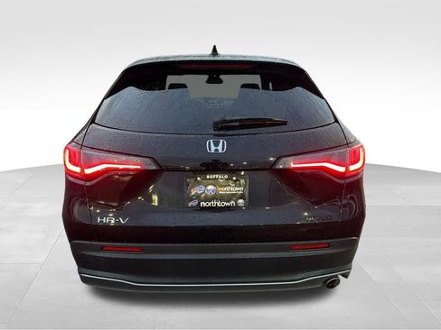Certified 2024 Honda HR-V Sport image 10