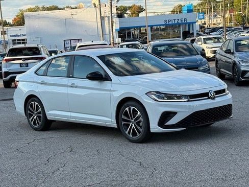 New 2026 Volkswagen Jetta Sport image 2